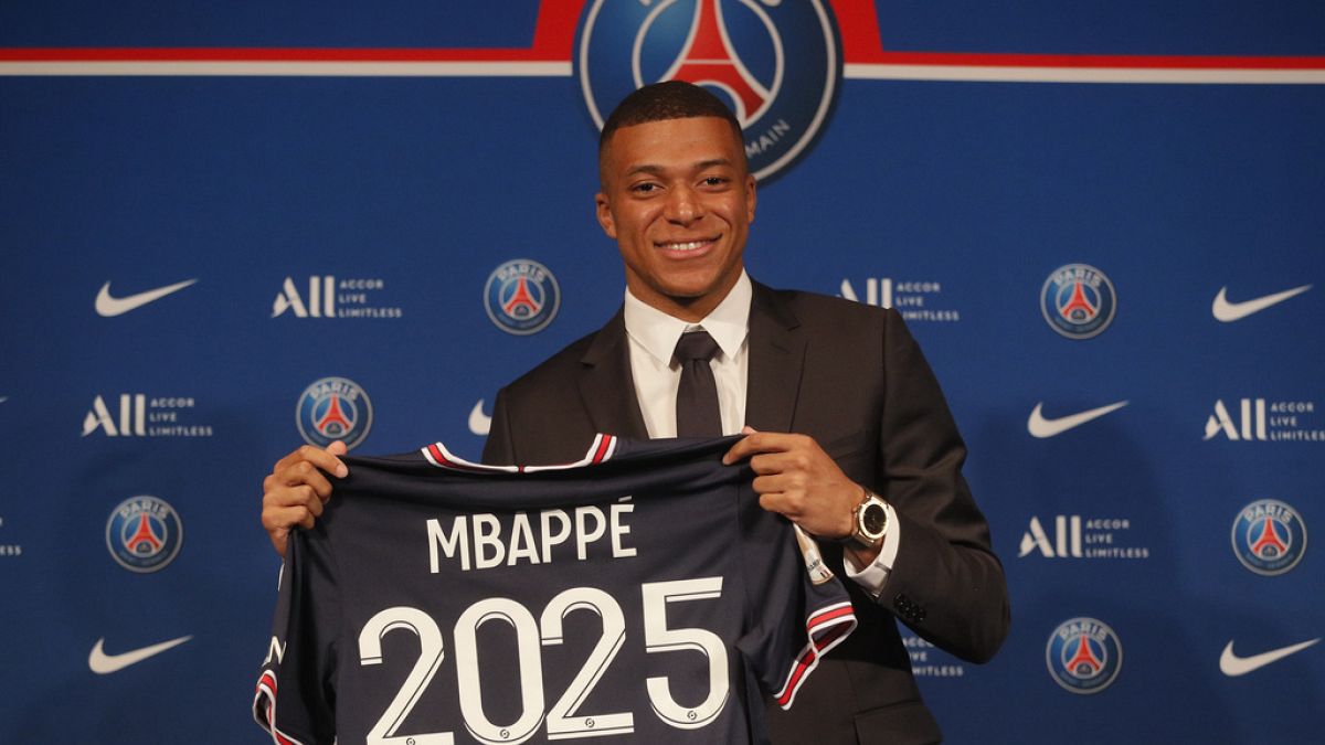 PSG'den ayrılacağını açıklayan Kylian Mbappe, Real Madrid'e gidecek mi?
