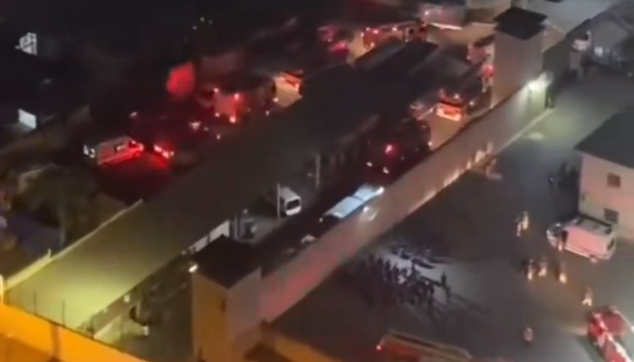 Metris Cezaevi'nde hareketli anlar! Çok sayıda itfaiye aracı sevk edildi
