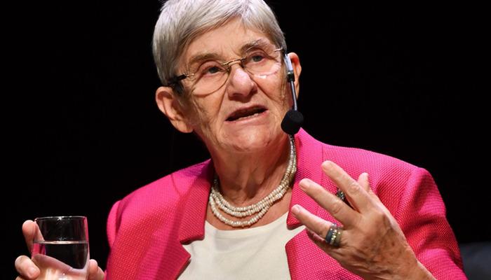 Canan Karatay'dan şaşırtan açıklama: "İlaç firmaları silah firmalarından beter"