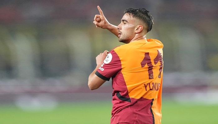 Yunus Akgün’den köy okulu öğrencilerine destek