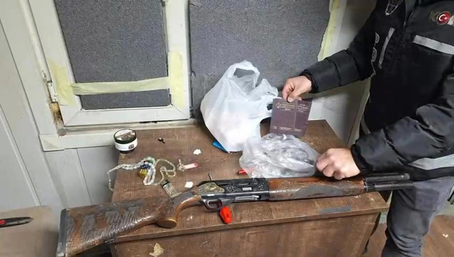 Gebze'de Şok Olay: Kaçırdıkları Kişiyi 12 Gün Refakatçi Gibi İzlediler