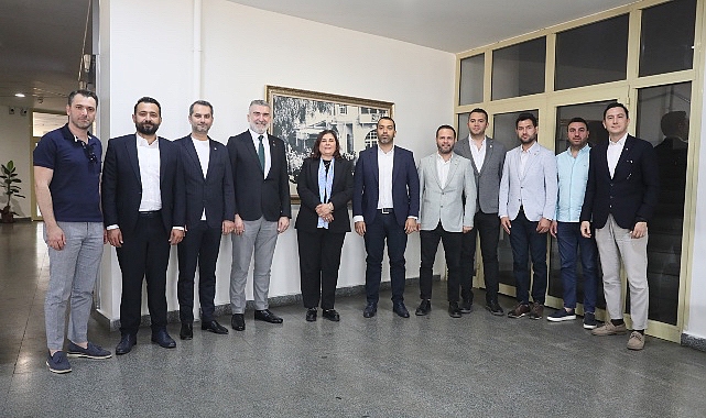 Aydın Genç Girişimciler Derneği, Aydın Büyükşehir Belediye Başkanı Özlem Çerçioğlu'na nezaket ziyaretinde bulundu