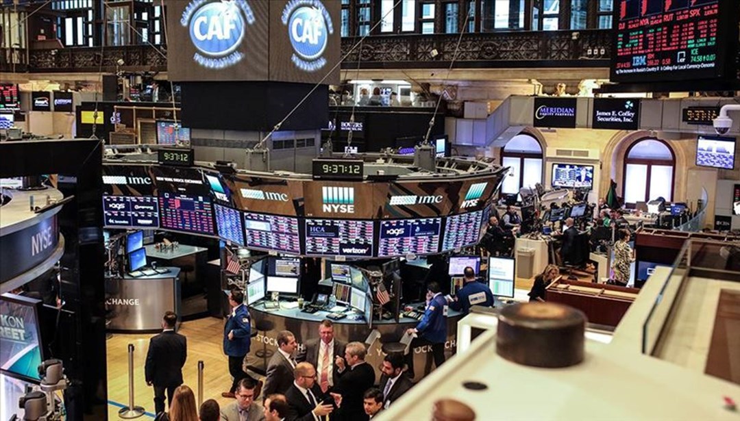 New York çantası bir düşüşle kapandı