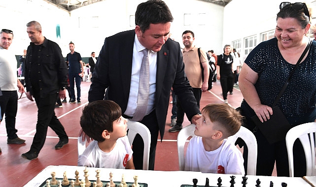 Başkan Aydın'ın satranç turnuvasında ilk hamle - SPORT