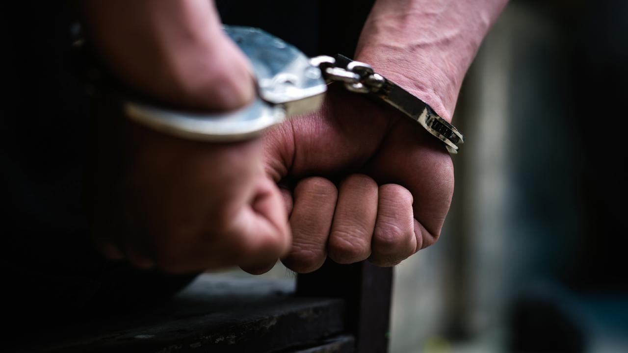 Adana'da 17 yıl hapis cezasına çarptırılan aranan mahkum yakalandı