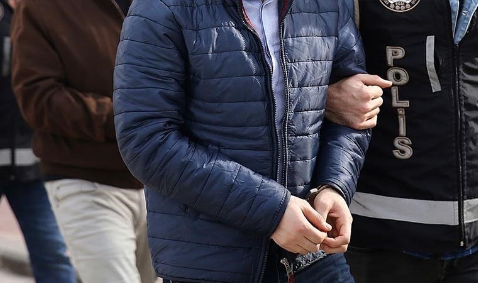 Adana'da uyuşturucuyla mücadele operasyonu: 2 tutuklama - Son Dakika Türkiye Haberleri