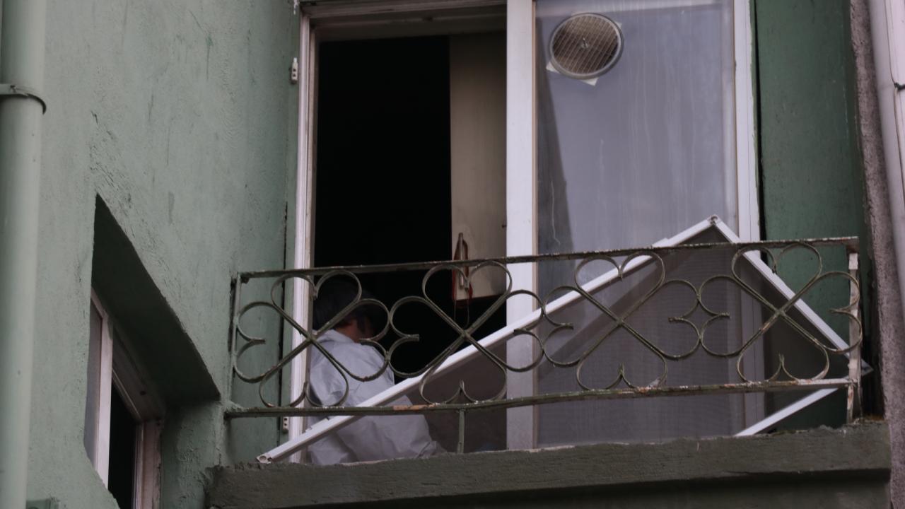 Yangının çıktığı evde bir kişinin cansız bedeni bulundu